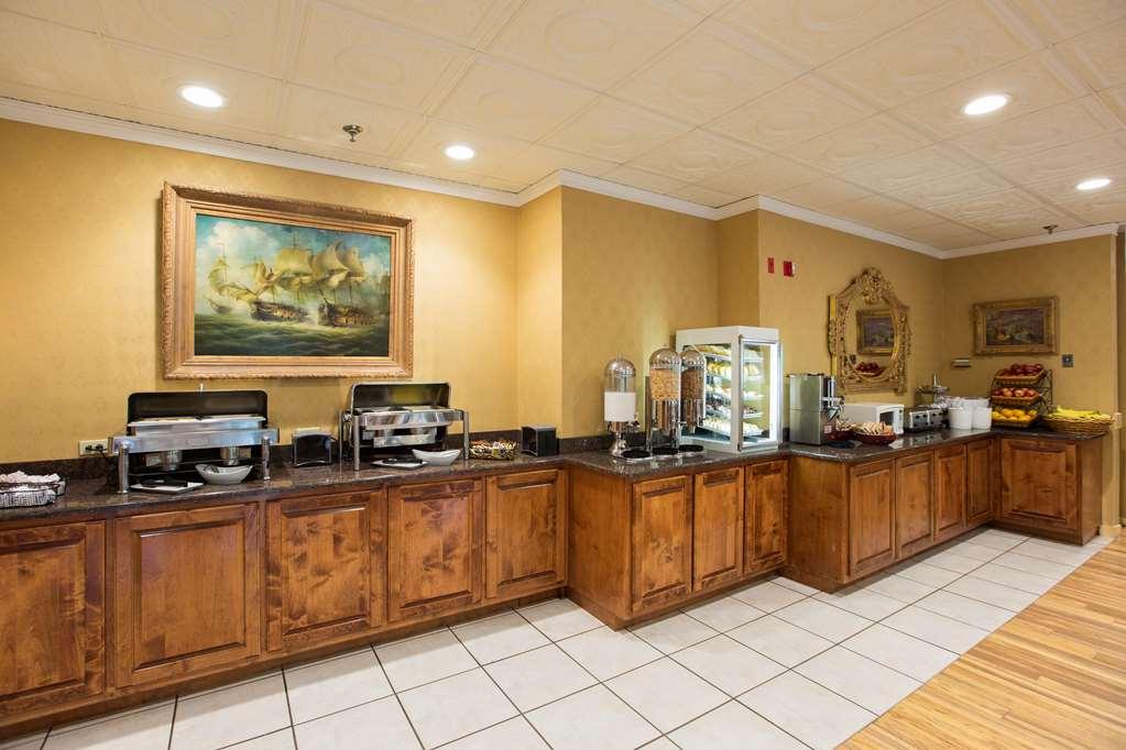 Music Road Resort Hotel And Inn Пиджен Фордж Ресторант снимка